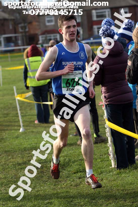 Mens under-20s North Eastern Cross Country, Redcar. Photo:  David T. Hewitson/Sports for All Pics